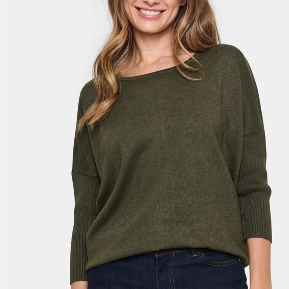 Women's Olive Green Sweater - Picture 1 of 2